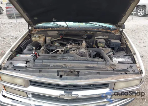 1998 Chevrolet C3500 из США, поврежденный, VIN 1GCHC33F3WF000849